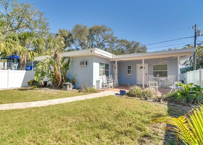 W/ Easy Access To Indian Rocks Beach! Clearwater Beach